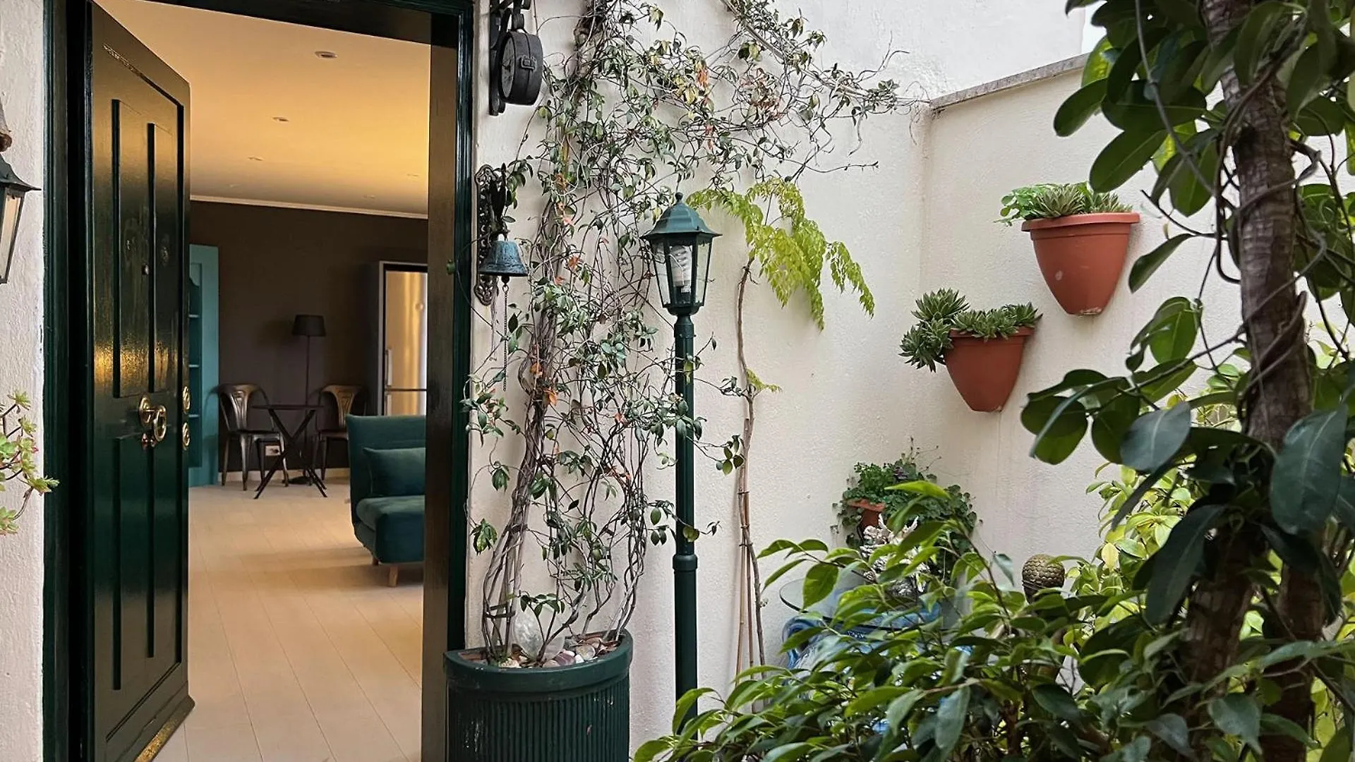 La Vue De Pauline Villa Rome 0*,